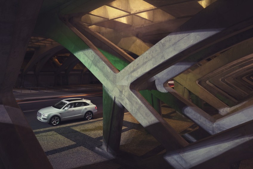 Bentley Bentayga Hybrid