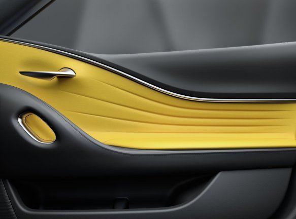 59307-lc-yellow-edition-door